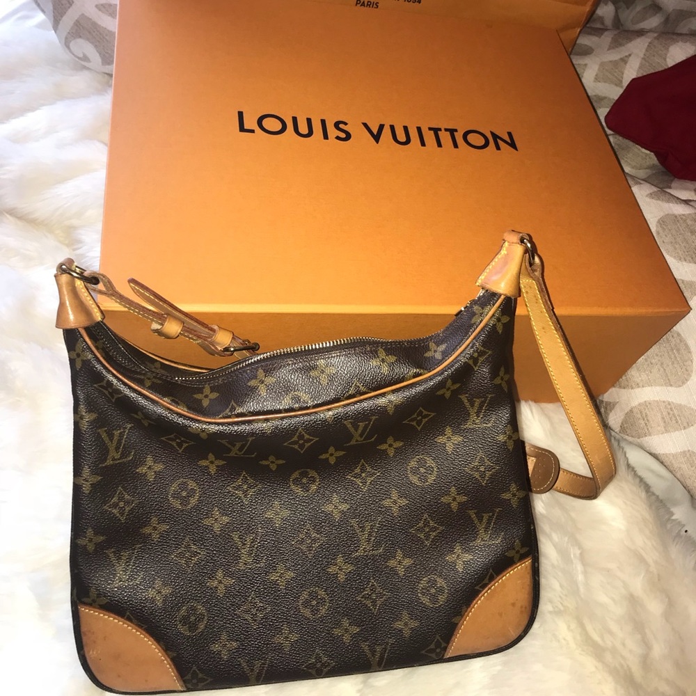 Louis Vuitton Purse